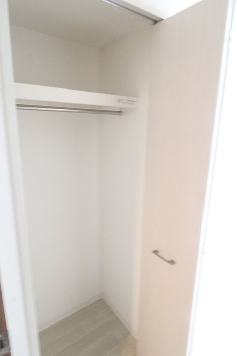 物件内観写真15　(収納)