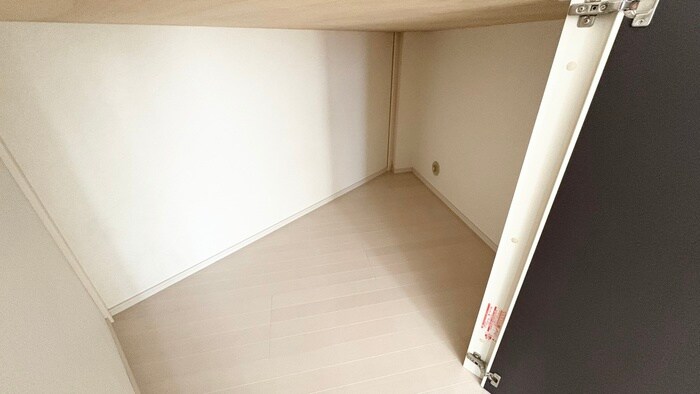 物件内観写真13　(収納)