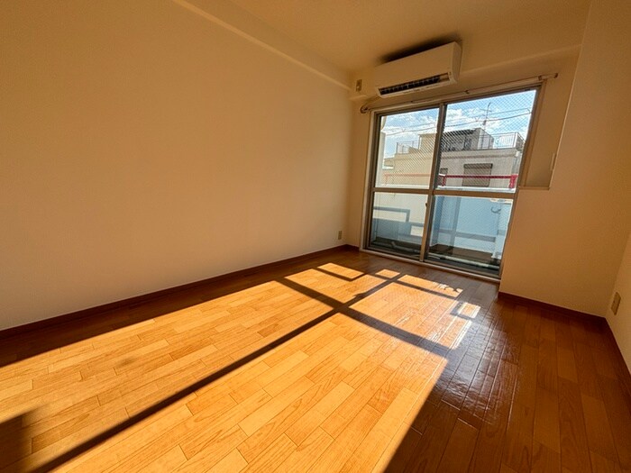 物件内観写真18　(居室)