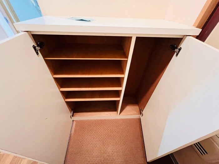 物件内観写真15　(靴箱)