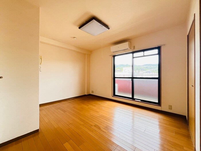 物件内観写真21　(居室)