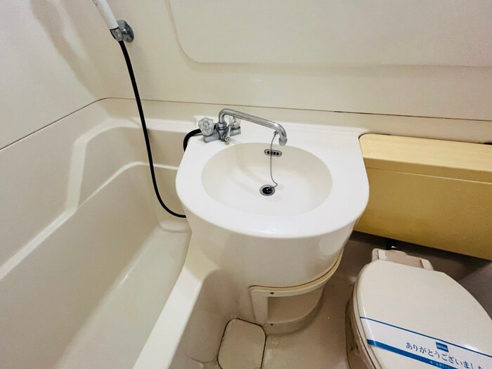 物件内観写真11　(洗面)