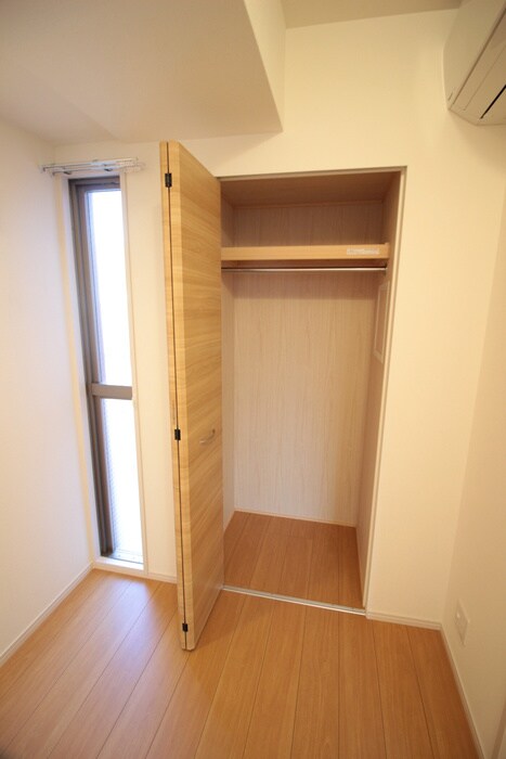 物件内観写真18　(収納)