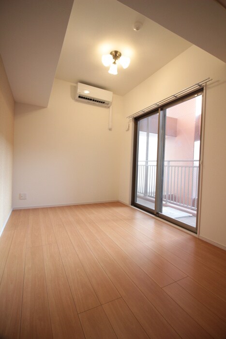 物件内観写真19　(居室)