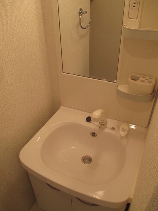 物件内観写真11　(洗面)