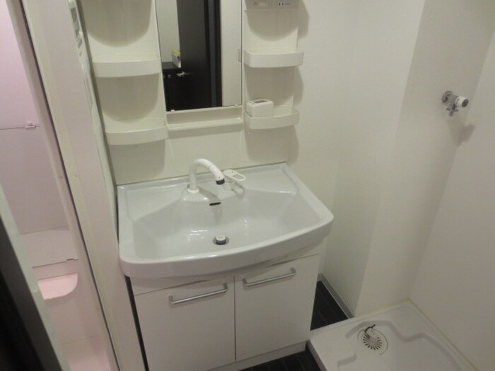 物件内観写真8　(洗面)