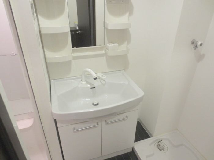 物件内観写真10　(洗面)