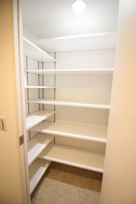 物件内観写真18　(靴箱)