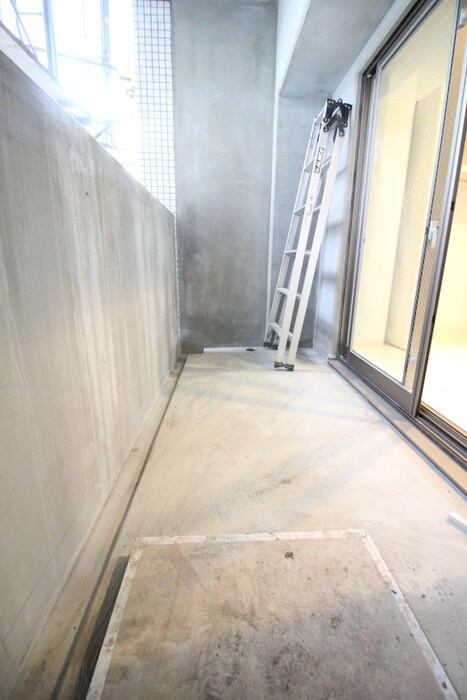 物件内観写真20　(室内からの展望)