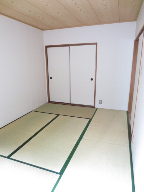 物件内観写真11　(居室)