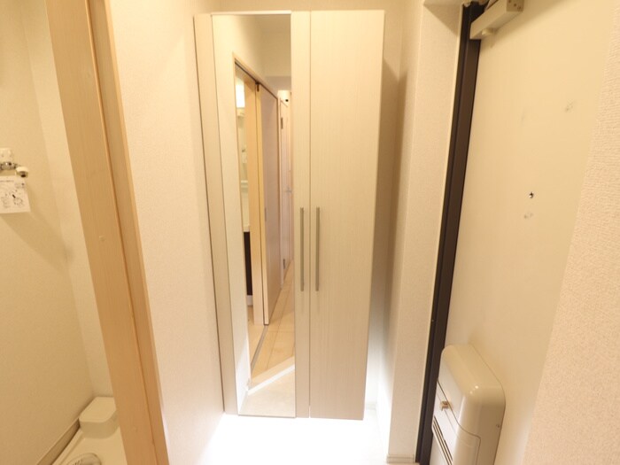 物件内観写真14　(靴箱)