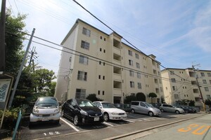 ﾗｲｵﾝｽﾞﾏﾝｼｮﾝ箕面C棟（501）外観写真
