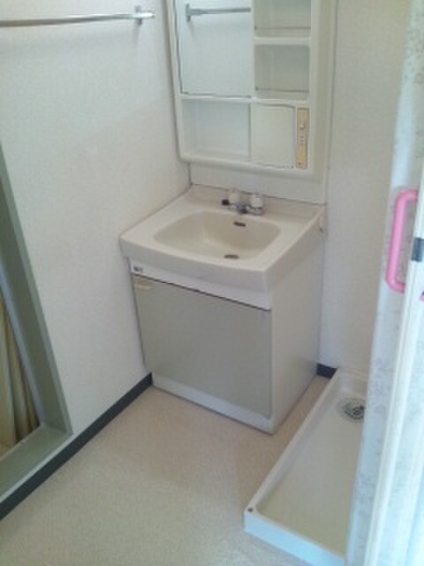 物件内観写真10　(洗面)