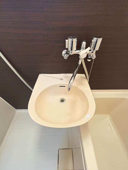 物件内観写真12　(洗面)