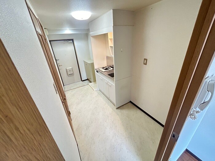 物件内観写真19　(廊下)