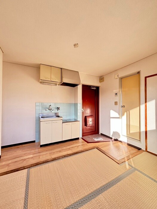 物件内観写真7　(居室)