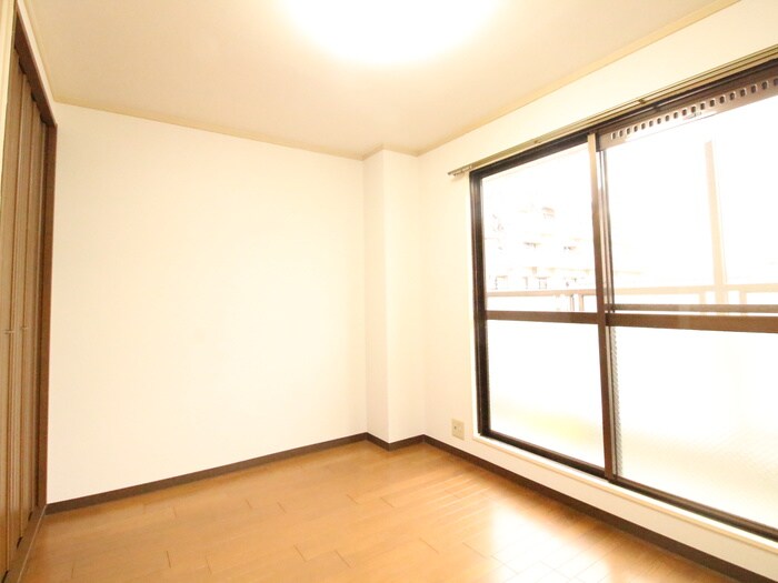 物件内観写真11　(居室)