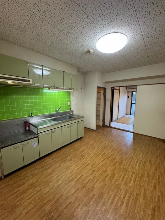 物件内観写真7　(居室)