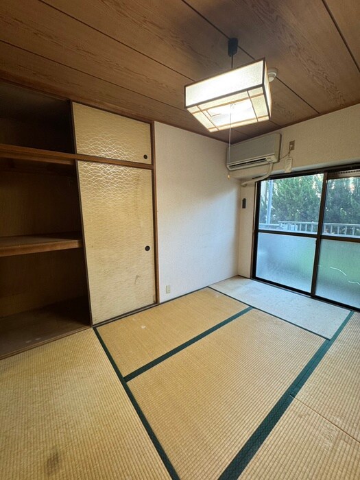 物件内観写真8　(居室)