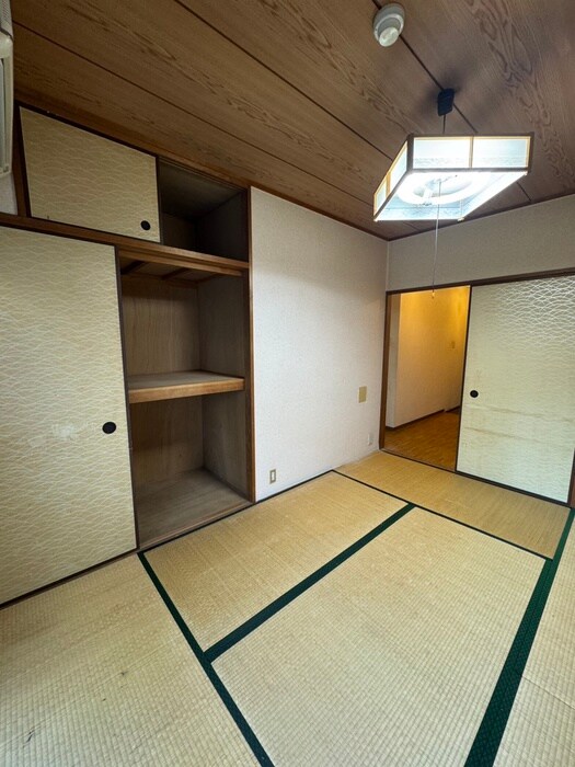 物件内観写真9　(居室)