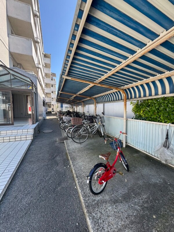 駐輪場