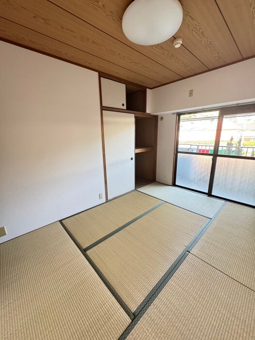 物件内観写真11　(居室)