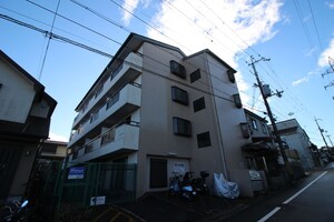 プレアール八幡外観写真