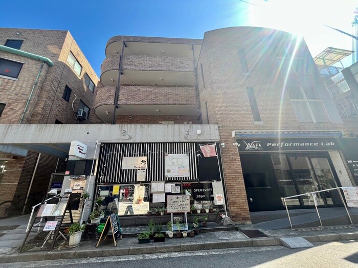 物件外観写真5　(外観写真)