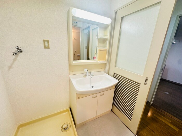 物件内観写真10　(洗面)
