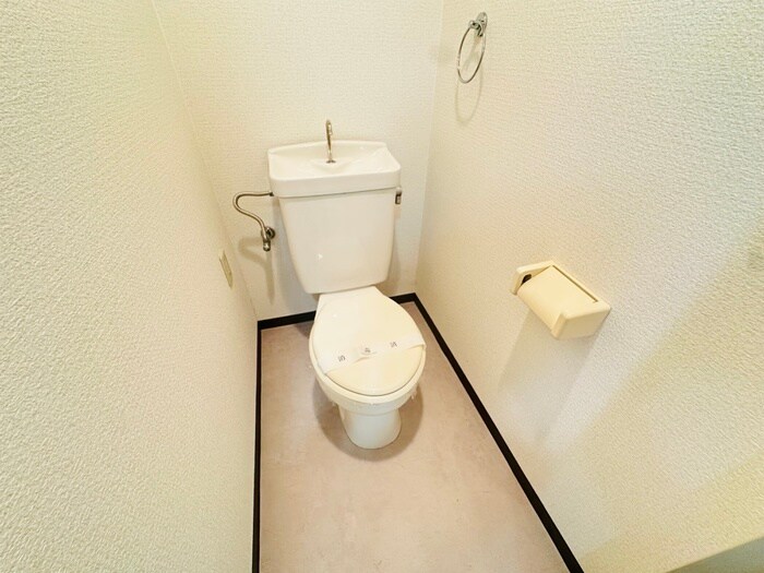 物件内観写真11　(トイレ)