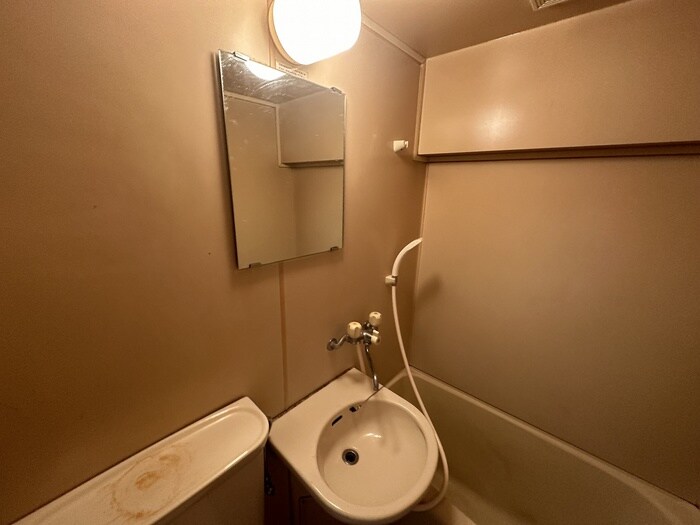 物件内観写真13　(洗面)