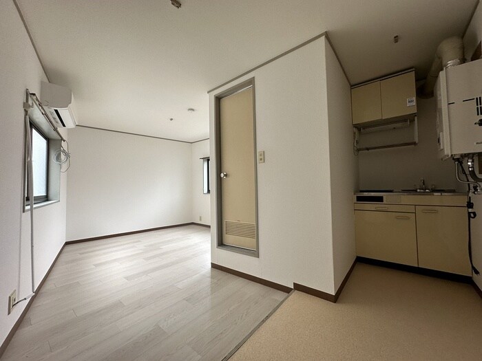 物件内観写真16　(居室)