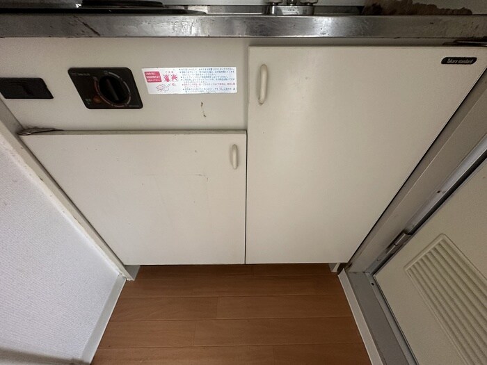 物件内観写真21　(収納)