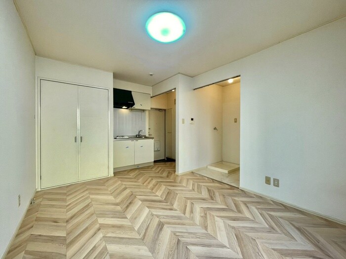 物件内観写真6　(居室)