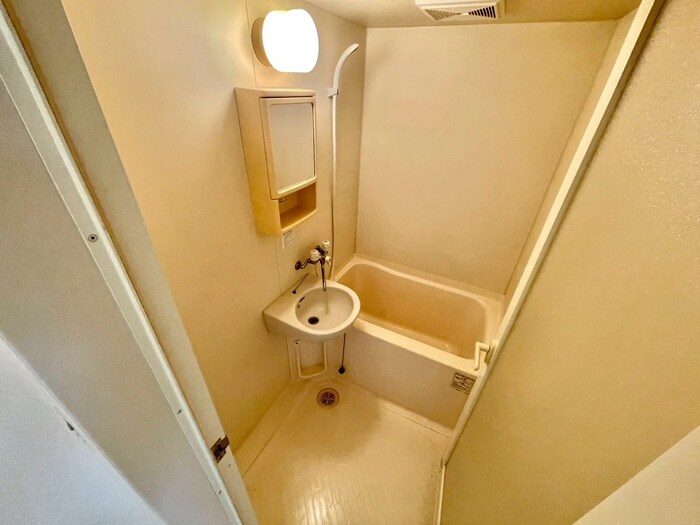 物件内観写真10　(バス／シャワールーム等)