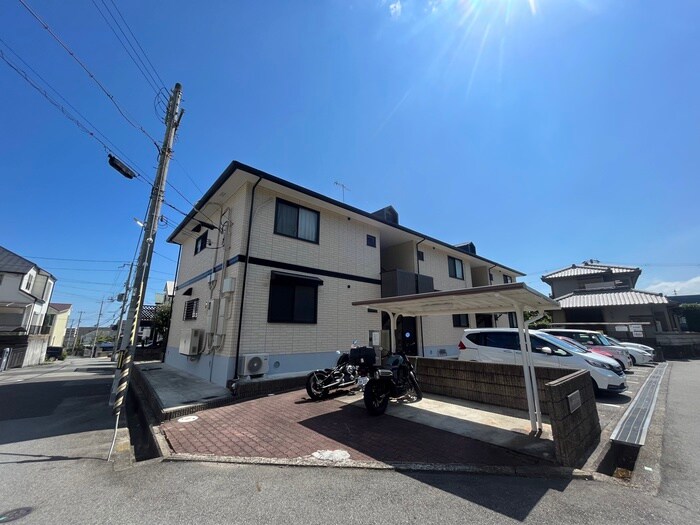 物件外観写真6　(建物設備)