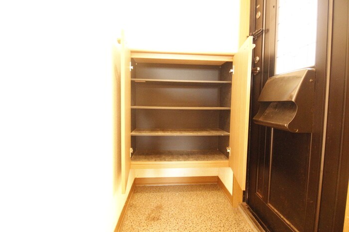 物件内観写真21　(靴箱)