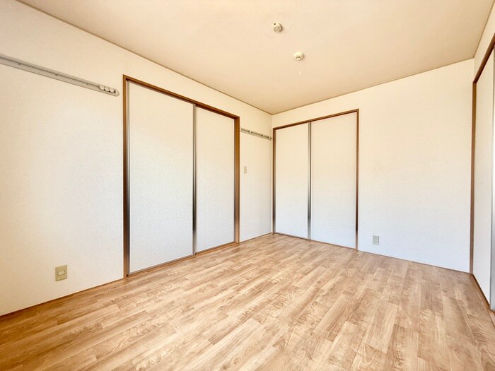 物件内観写真18　(居室)