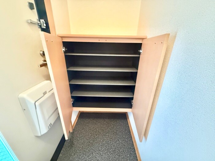 物件内観写真22　(靴箱)