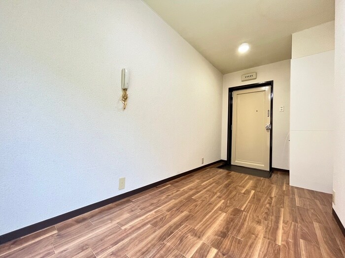 物件内観写真11　(居室)