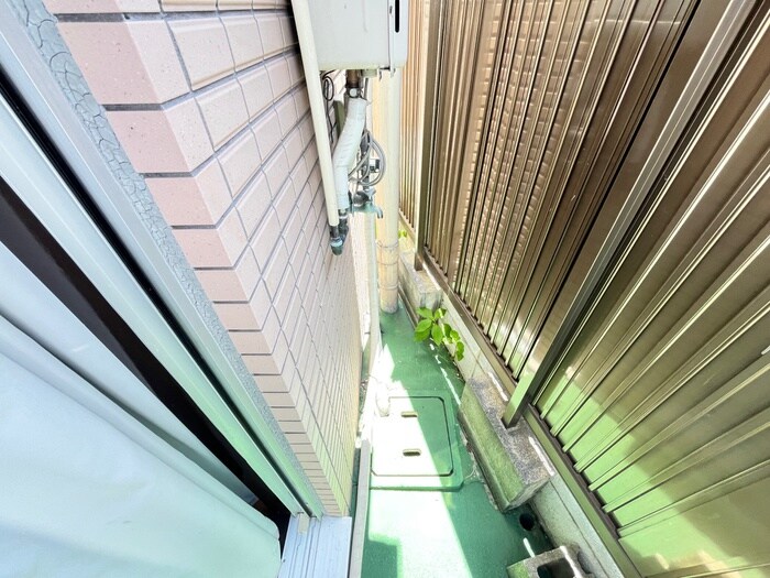 物件内観写真17　(洗濯機置場)