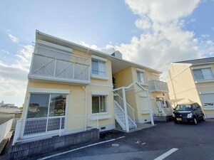 ボヌールB棟外観写真