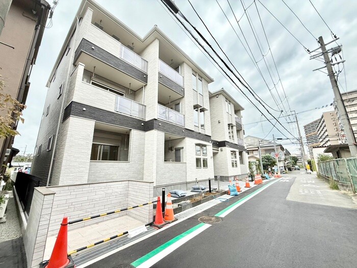 物件外観写真2　(外観写真)