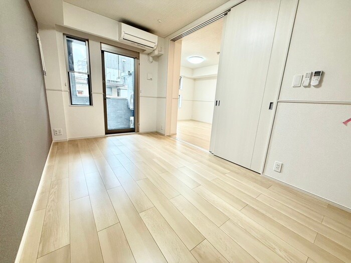 物件内観写真16　(居室)