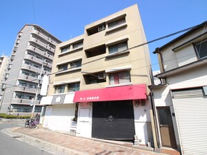 コ－ポ　イタリ－外観写真