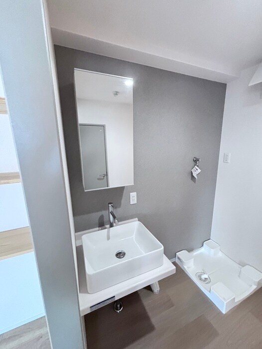 物件内観写真8　(洗面)