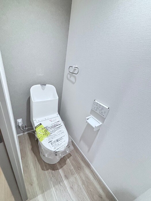 物件内観写真9　(トイレ)