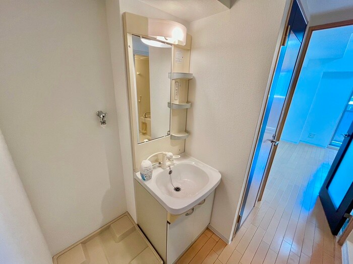 物件内観写真11　(洗面)