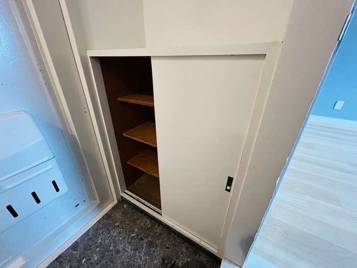 物件内観写真15　(靴箱)