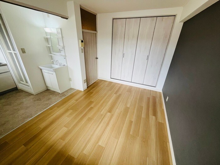 物件内観写真18　(居室)